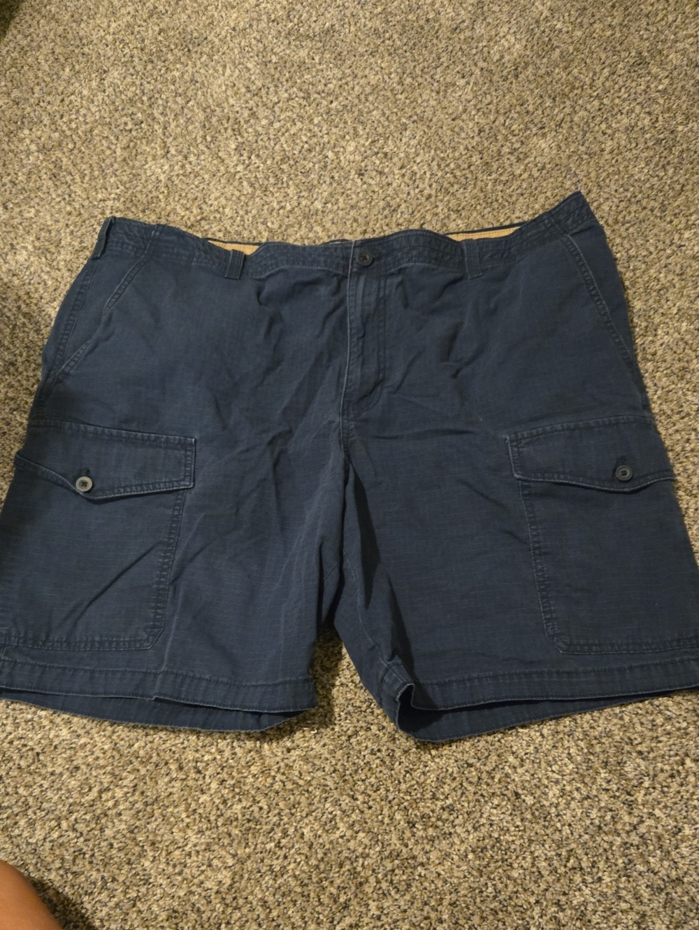 Izod Men's Dark Blue Cargo Shorts 42